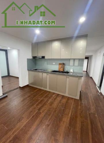 BÁN NHÀ TẬP THỂ THÀNH CÔNG E7 TẦNG 2 38/100m2  3,4 tỷ - 5