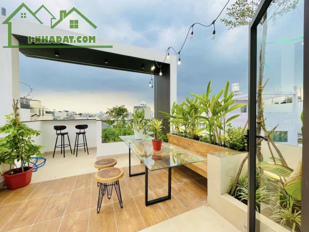 NHÀ MỚI XÂY 5 TẦNG - GIGAMALL PHẠM VĂN ĐỒNG THỦ ĐỨC - 7 CHỖ VÀO NHÀ - 3