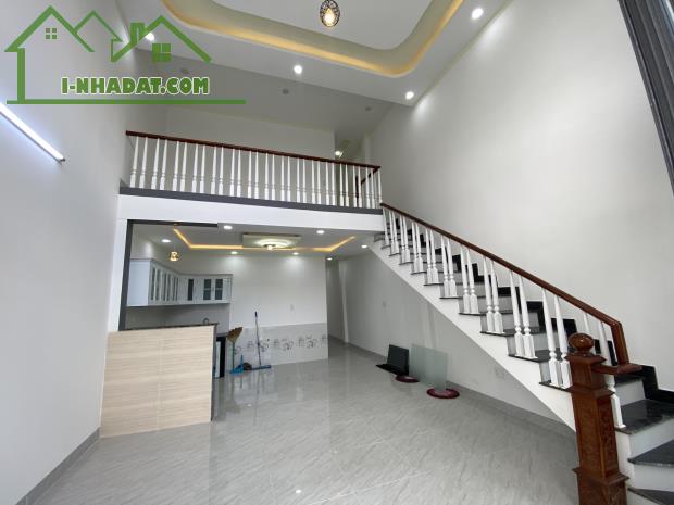 Bán Nhà mới Xây Diện Tích 90m2 . Có Hoàn Công - 2