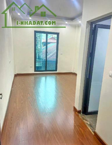 NHÀ SIÊU_ĐẸP - PHỐ HUY_DU - DT40M2 - PHÂN LÔ - THANG MÁY NHẬP KHẨU, 9.,2 TỶ. - 1