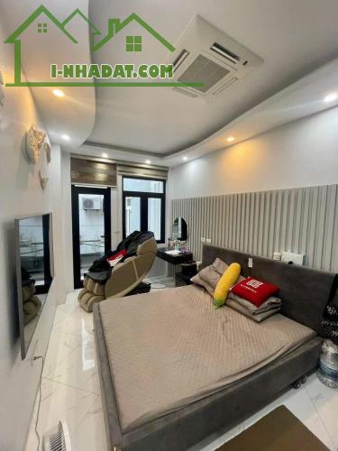 BÁN NHÀ ĐƯỜNG LÁNG - FULL NỘI THẤT - NHÀ MỚI XÂY DT 36m2 5T Giá 6,2 tỷ - 4