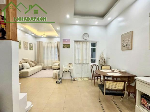 Bán nhà Mỹ Đình 45m² 5tầng .Full Nội thất . 6 tỷ (0876196866) chốt nhanh.. - 1