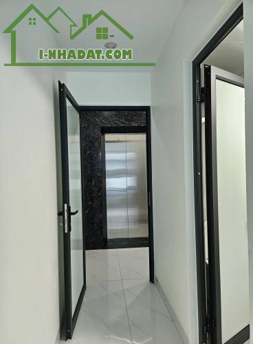 PHÂN LÔ - Ô TÔ TRÁNH - NHÀ MỚI THANG MÁY - ĐÌA LÃO MẬU LƯƠNG - 50M2 x 7 TẦNG - HƠN 13 TỶ - 2