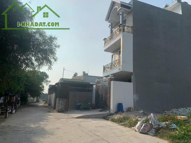 CHỦ KẸT TIỀN GỬI BÁN 90M2 GIÁ 1 TỶ 410 TR GẦN CHỢ XUÂN THỚI THƯỢNG GỌI XEM ĐẤT - 2