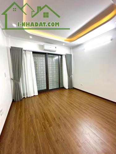 BÁN NHÀ VƯƠNG THỪA VŨ 52M 6 TẦNG THANG MÁY - 3