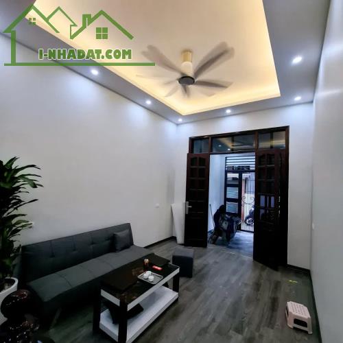 NHÀ ĐẸP Ở LUÔN, ĐỦ NỘI THẤT, TRẦN KHÁT TRÂN 46M2, 5 TẦNG, MẶT TIỀN 4M, 7 TỶ. 10M RA PHỐ, - 1