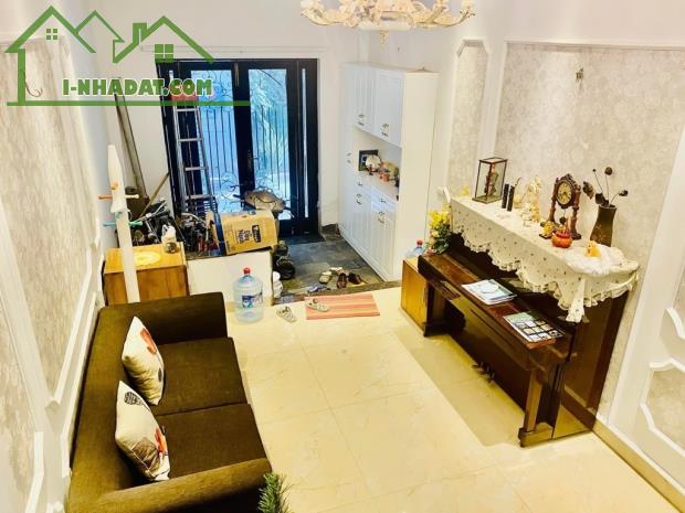 NHÀ ĐẸP MỸ ĐÌNH 45m² .5 tầng - MT4m giá 7 tỷ HAI THOÁNG TẶNG FULL NỘI THẤT - 0876196866