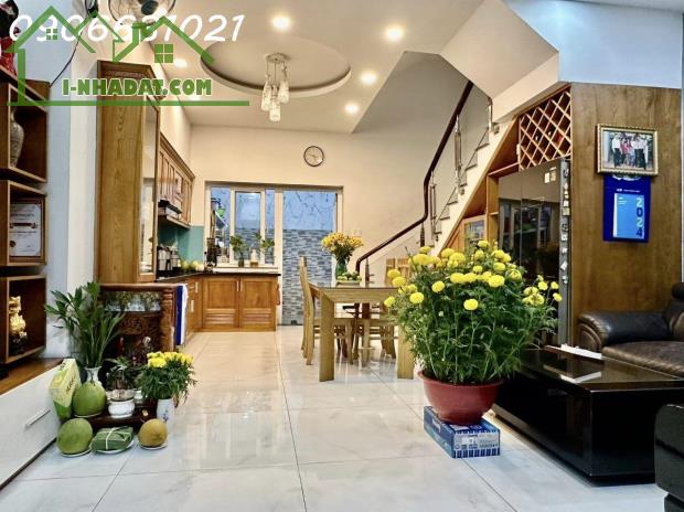 CHO THUÊ NHÀ KHANG ĐIỀN, FULL NỘI THẤT, 75M2, 3 PHÒNG NGỦ