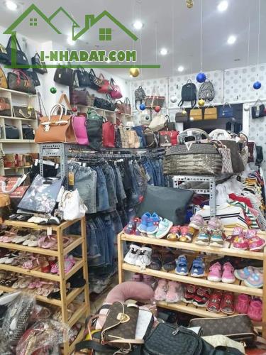Gấp bán nhà Gò Vấp, giá 24 tỷ, nền dt 250m2 ngang 7m, kề Emart Phan Huy Ích. - 1