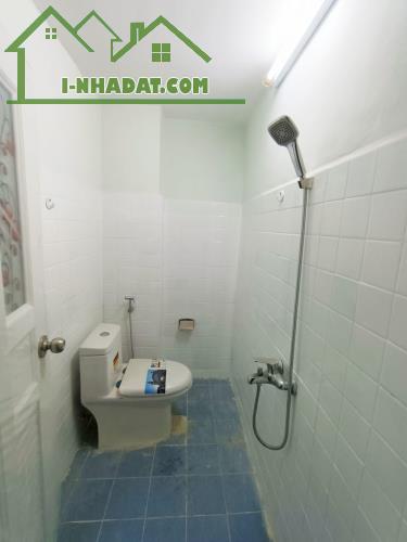 Gấp bán nhà Gò Vấp, giá 24 tỷ, nền dt 250m2 ngang 7m, kề Emart Phan Huy Ích. - 5