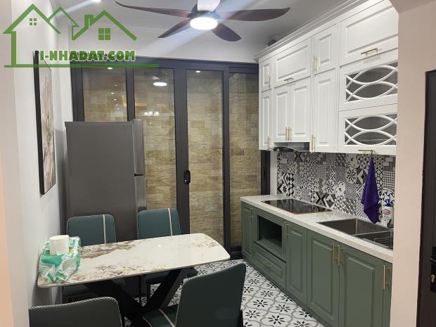Siêu Phẩm Nguyễn Lương Bằng Nhà Mới Đẹp Full Nội Thất DT 30m2 5 T Giá 6.85 tỷ - 3
