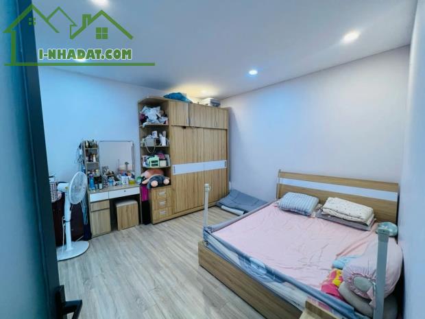 Bán Nhà Đẹp 50m2 Đỗ Xuân Hợp, Ngang 4m – Nội Thất VIP – Phước Long B – Quận 9 - Giá 4T.xx