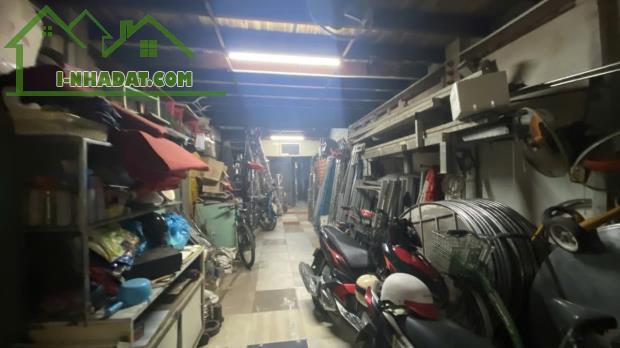 Bán nhà đường Bình Trị Đông - MTKD 110/160m² ( 4 x 40 ) 2 Tầng 3PN - 4