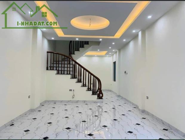 Bán Nhà Đan Hội Tân Lập Đan Phượng 37m²*4Tầng. Dân Xây Độc Lập Ngõ thông đường 2,5m - 2