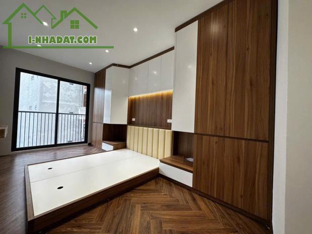 BÁN NHÀ ĐƯỜNG LÁNG - NHÀ  ĐẸP CHẮC CHẮN, HIỆN ĐẠI - 40M RA PHỐ Dt 32m2 6T  Giá 9.5 tỷ - 3