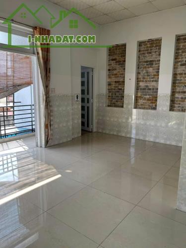 CHO THUÊ NHÀ P.TÂN TIẾN, DT180m2, GẦN NGUYỄN ÁI QUỐC 70m, 1 LẦU 1 TRỆT - 2