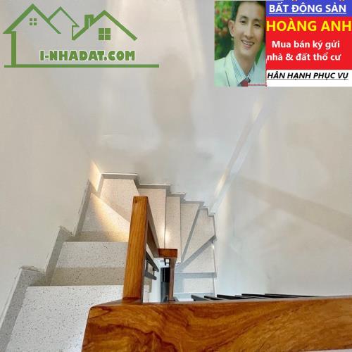 BÁN NHÀ MẶT PHỐ TẠI PHƯỜNG CÁT LÁI , QUẬN 2 _ 3 TẦNG 4 PN 5 WC _ 190 m2 _ NỞ HẬU TÀI LỘC. - 3