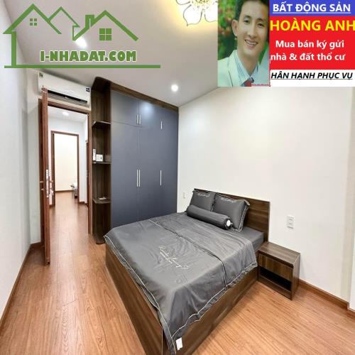 BÁN NHÀ MẶT PHỐ TẠI PHƯỜNG CÁT LÁI , QUẬN 2 _ 3 TẦNG 4 PN 5 WC _ 190 m2 _ NỞ HẬU TÀI LỘC.