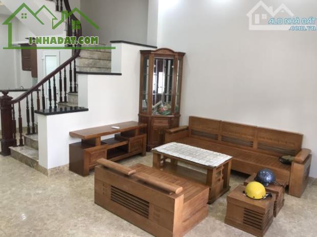 Bán nhà 5 tầng, 35m2, Đức Giang, Long Biên, Ngõ Ô TÔ THÔNG, giá nhỉnh 4 tỷ - 1