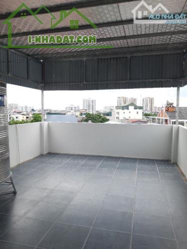 Bán nhà 5 tầng, 35m2, Đức Giang, Long Biên, Ngõ Ô TÔ THÔNG, giá nhỉnh 4 tỷ - 3