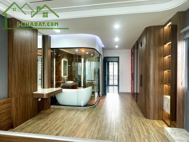 Vip nhất Hồng Tiến,nhà đẹp 60M2,6T thang máy, ÔTô Tránh,KD,ful nội thất.Nhỉnh 15 Tỷ.