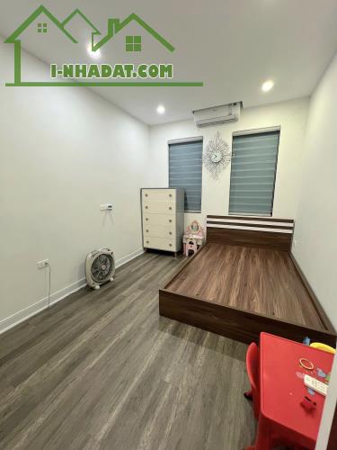 LIỀN KỀ PHÙNG KHOANG-NAM TỪ LIÊM, GARA ÔTÔ, THANG MÁY, VỈA HÈ, 70M2x6Tx5M, GIÁ 18 TỶ - 2