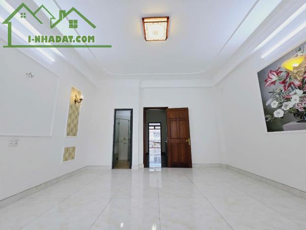Bán nhà Mặt Tiền đường số 6 - 118m2 ( 5 x 23.6 ) 4 Tầng 6PN - Nhà mới Ở và Kinh Doanh - 4