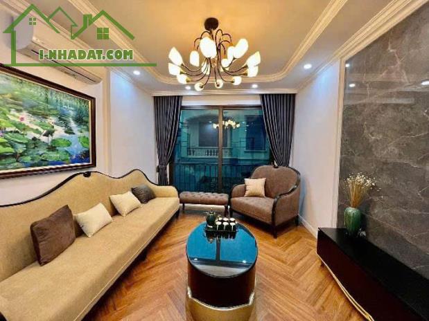 BÁN GẤP NHÀ TỨ HIỆP 40M2 5 TẦNG HIỆN ĐẠI 4,8 TỈ MỚI KING KONG - 3