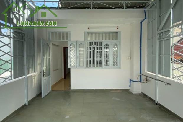 Bán nhà hẻm ba gác Trương Công Đinh, Tân Bình, 52m², 4m x 15m - Giá 6.65 tỷ TL - 4