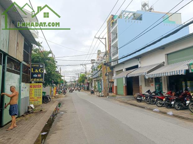 ĐẤT HẺM 151/67/ LIÊN KHU 4-5_LÔ GÓC 2 MẶT HẺM 6 MÉT_BÊN HÔNG KHÔNG DÍNH LỘ GIỚI