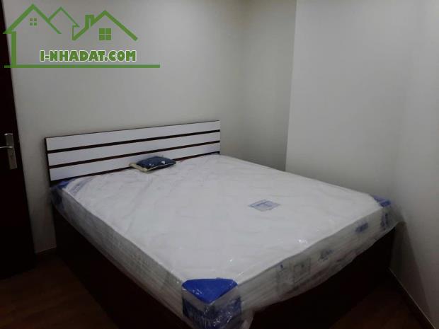 cho thuê căn hộ chung cư cao cấp Hà Nội central point 219 Trung Kính, 75m2-2 phòng ngủ -