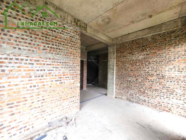 Bán Biệt thự Liền kề 4 Tầng Hoàng Mai 180m2, Vỉa hè rộng, Giá rẻ - 4