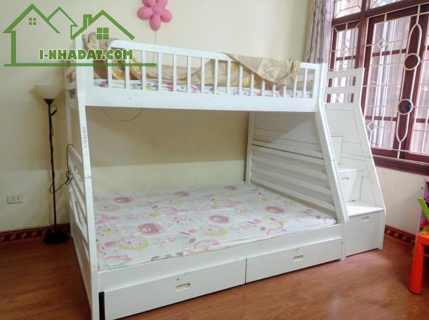 Cho thuê nhà ngõ ô tô Dương Quảng Hàm Cầu Giấy 80m x 4T  - 4 phòng giá 22 triệu