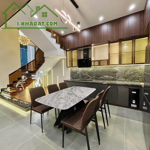 Bán nhà Villa Luxury 2 tầng mới Full nội thất cao cấp, Kiệt ôtô 74 Lê Ngô Cát, TP Huế - 4