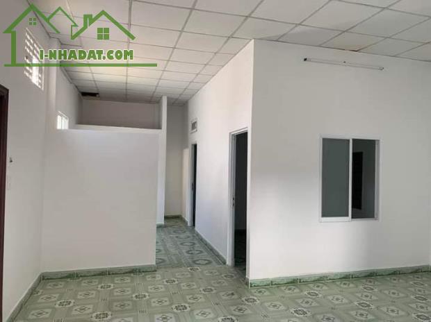 Nhà C4, HXH,Trần Thị Điệu , 200m2 , ngang 8.3m, gần CĐ Công Thương. - 2