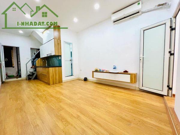 Bán Căn Tập Thể Dệt - Hai Bà Trưng, 25m2, giá nhỉnh 2 tỉ , đẹp ngang chung cư cao cấp - 4