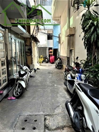NHÀ PHƯỜNG BẾN THÀNH QUẬN 1, HẺM 3M THOÁNG SÁT MẶT TIỀN, DÂN TRÍ, 38Mx4 3PN FULL NT 8 TỶ X - 5
