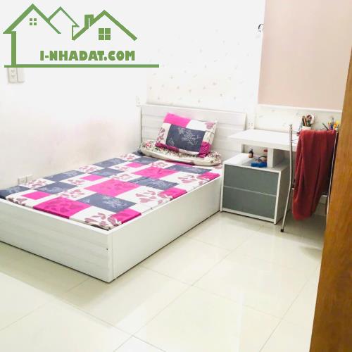 Bán Nhà 1 Trệt 2 Lầu Thảo Điền,Quận 2 DT:150m2(6,2mx24m) Vị Trí Đẹp-Giá 25 Tỷ TL - 4