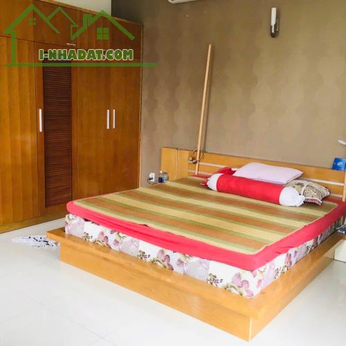 Bán Nhà 1 Trệt 2 Lầu Thảo Điền,Quận 2 DT:150m2(6,2mx24m) Vị Trí Đẹp-Giá 25 Tỷ TL - 2