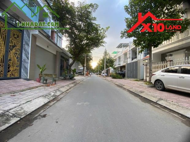 Bán nhà thô 1 trệt 2 lầu 243m2 KDC Bửu Long, TP Biên Hoà giá tốt chỉ 4,8 tỷ