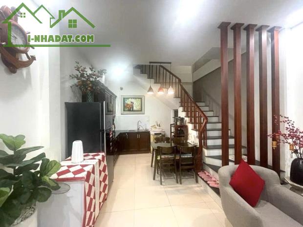 Chính chủ gửi Bán GÁP Nhà 5 tầng Dân xây Kẻ Tạnh, full nội thất, 31m, MT 4.1m, giá 4.x tỷ - 3