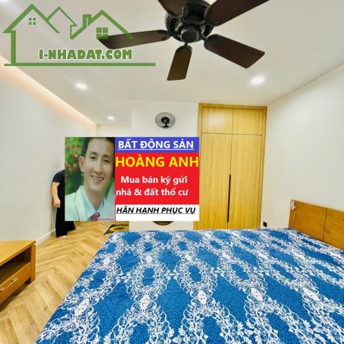 NHÀ MẶT PHỐ ĐƯỜNG Ô TÔ TẠI PHƯỜNG BÌNH TRƯNG ĐÔNG , QUẬN 2 _ 202 m2 ĐẤT_ 2 TẦNG 4 PN _ SHR - 4