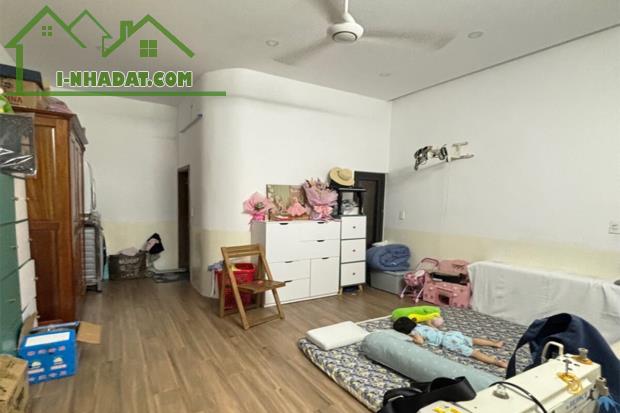 Bán nhà Huỳnh Văn Bánh Phú Nhuận, 85.4m² (4.9m / nở hậu 5.9m x 15.3m) - Giá 9.4 tỷ TL - 4