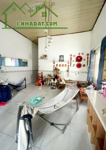 Bán nhà Nguyễn Văn Quá Q12 DT khủng 10x24m Giá bèo 9.7Tỷ còn thương lượng - 2