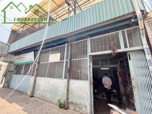 MT Chiến Lược Bình Tân 300m2 10x30 SHR Vuông vức, có 10tr/th tiện xây mới, 19.4 tỷ TL