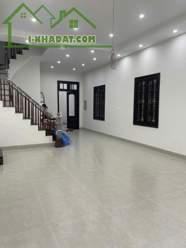 Cho Thuê nhà mặt phố bồ Đề, Long Biên, 102m² x 3 tầng. Lô góc, vỉa hè. Oto tránh dừng đỗ. - 3