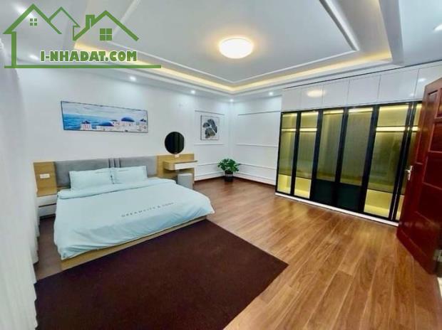 Bán Nhà Bồ Đề, Long Biên 40m2, 5T giá 8,5 tỷ (Lô góc, ô tô vào nhà) - 2