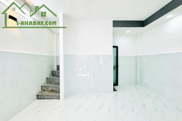 Bán nhà Nguyễn Kiệm Phường 3 Phú Nhuận, 18m² (4.5m x 4m) 2 phòng ngủ - Giá 3.86 tỷ TL - 4
