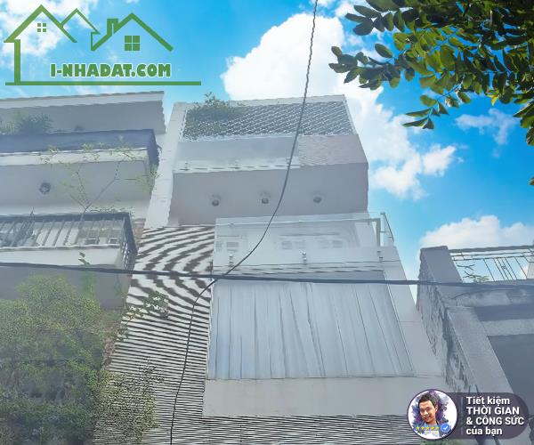 BÁN NHÀ HẺM XE HƠI TRẦN XUÂN SOẠN. 24M2. 3MX8M. NHÀ 3 TẦNG. XE HƠI 5M ĐẬU CỬA - 5