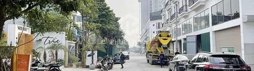 Bán đất Trâu Quỳ Gia Lâm Dt 62m MT 5m ngay HVNN đường vỉa hè oto tránh kinh doanh, 7,9 tỷ